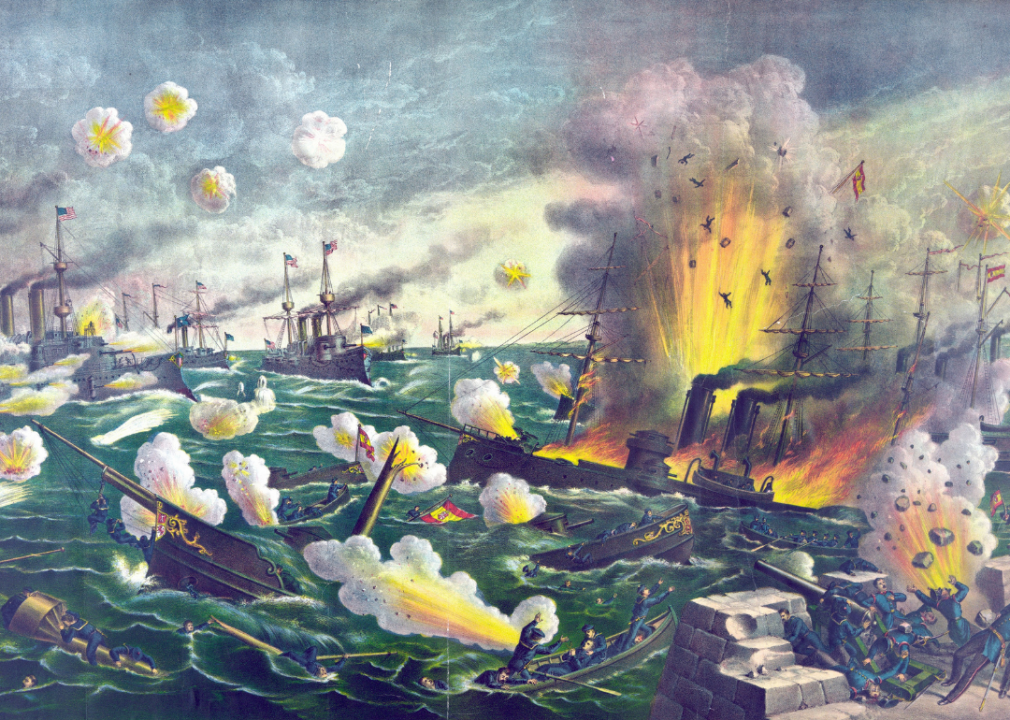 Then: Manila Bay, Philippines (1898)